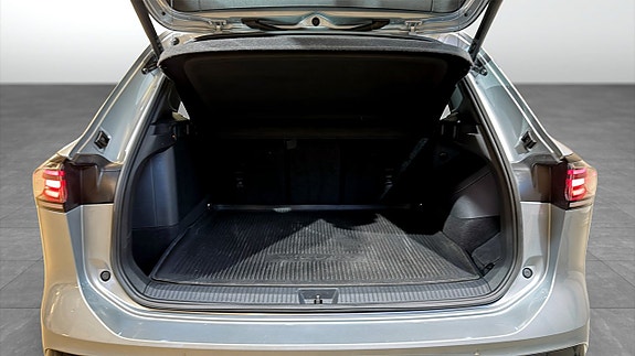 Volkswagen Tiguan 13 of 23