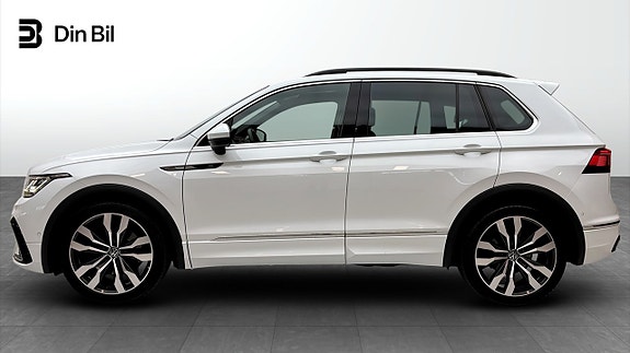 Volkswagen Tiguan 2 of 5