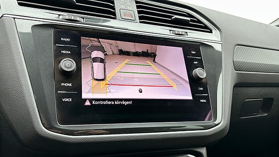 Volkswagen Tiguan 14 of 15