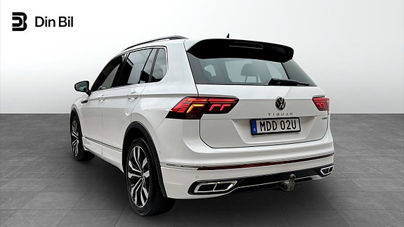 Volkswagen Tiguan 3 of 5
