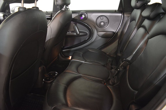 MINI Countryman Cooper SD 13 of 16