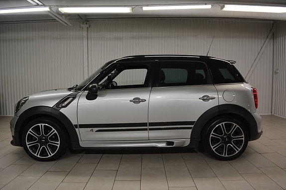 MINI Countryman Cooper SD 2 of 5