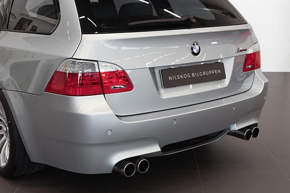 BMW M5 12 of 23
