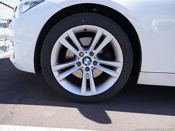 BMW 328 19 of 25