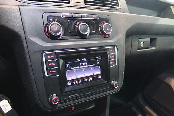Volkswagen Caddy 14 of 22