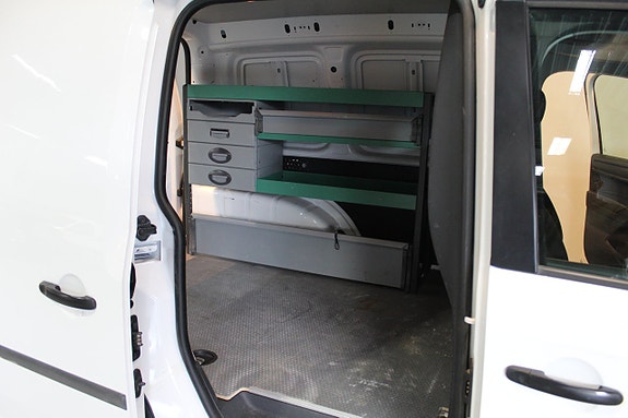 Volkswagen Caddy 8 of 22