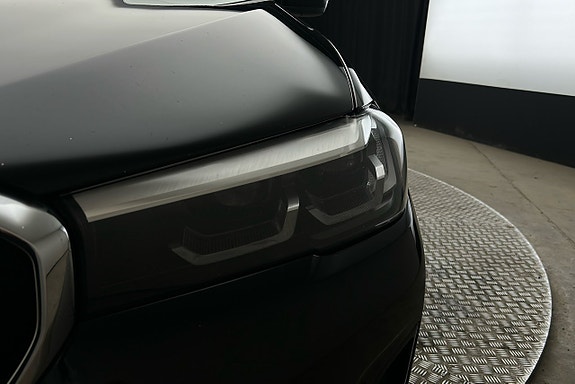 BMW 530e 11 of 29