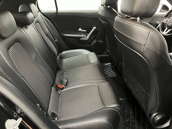 Mercedes-Benz A180 21 of 21