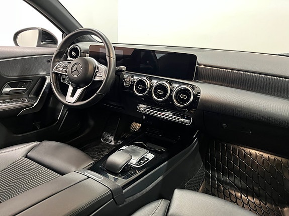 Mercedes-Benz A180 19 of 21
