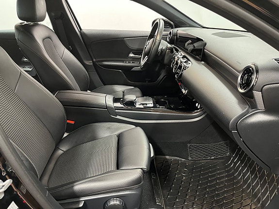 Mercedes-Benz A180 18 of 21