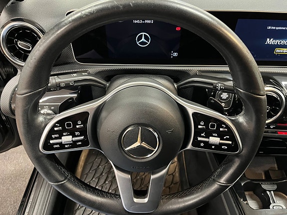 Mercedes-Benz A180 13 of 21