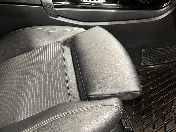 Mercedes-Benz A180 14 of 21