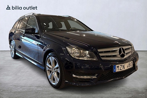 Mercedes-Benz C180 4 of 5