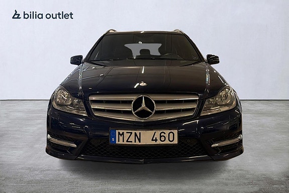 Mercedes-Benz C180 3 of 5