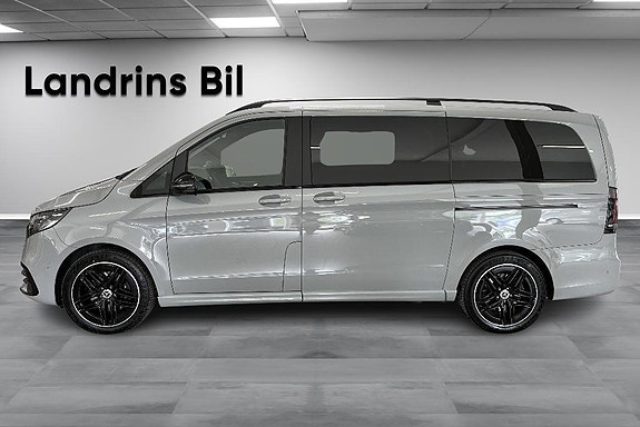 Mercedes-Benz V300 d 4 of 5