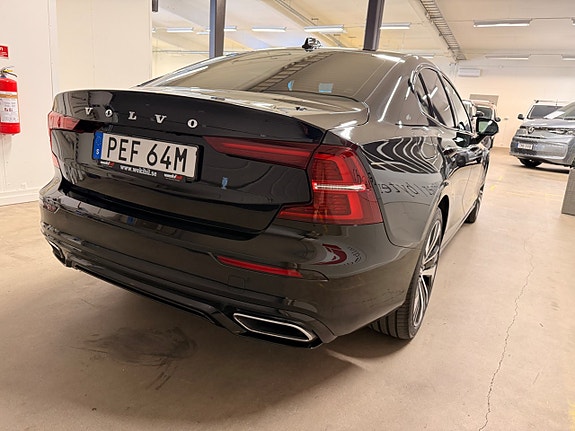 Volvo S60 5 of 5