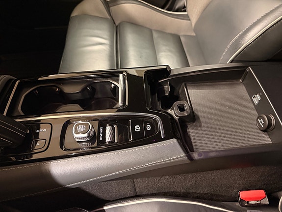 Volvo S60 29 of 30