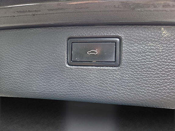 Volkswagen Passat Alltrack 21 of 21