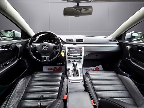 Volkswagen Passat Alltrack 15 of 21