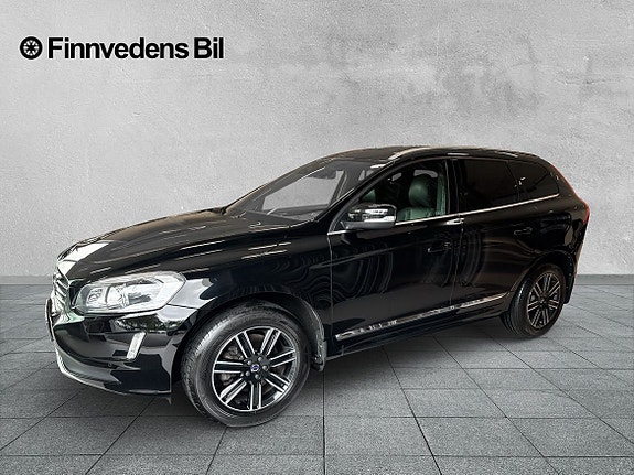 Volvo XC60 2 of 5