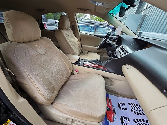 Lexus RX450h 16 of 19