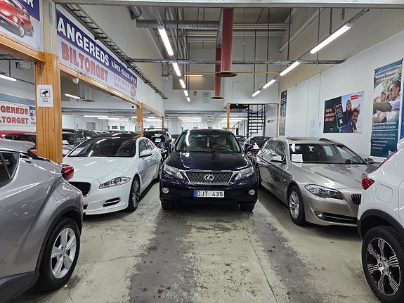 Lexus RX450h 4 of 19