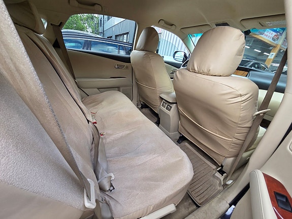 Lexus RX450h 14 of 19