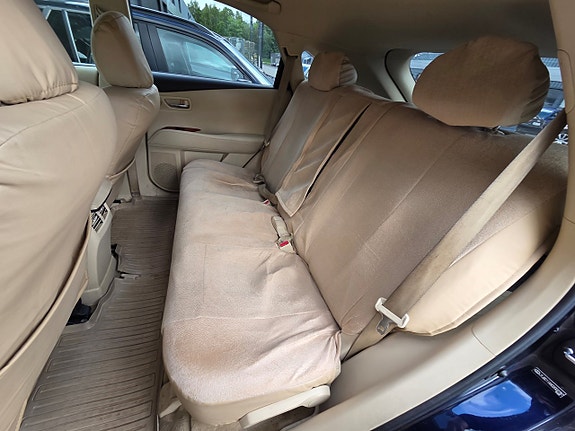 Lexus RX450h 11 of 19