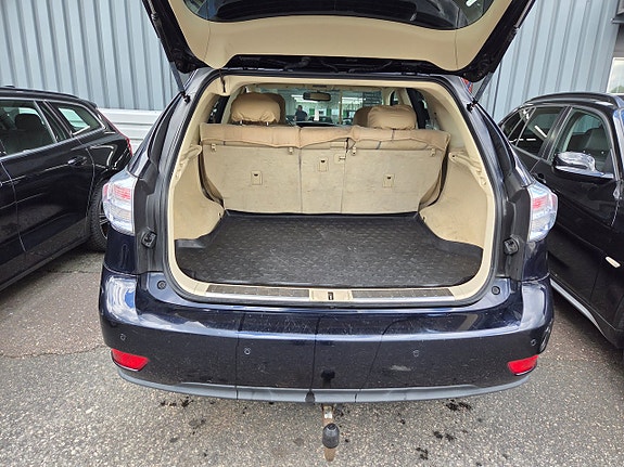Lexus RX450h 12 of 19