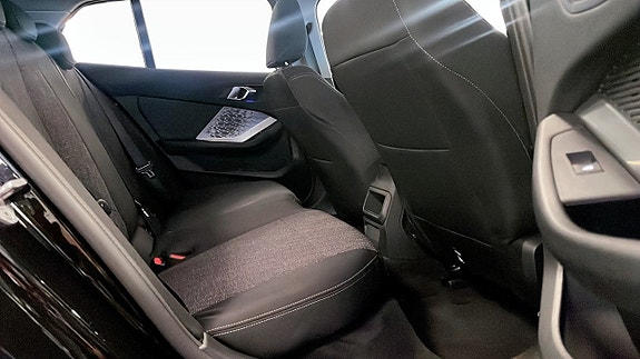 BMW 120 5 of 5