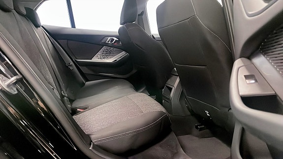 BMW 120 5 of 5