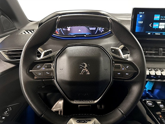 Peugeot 5008 8 of 20