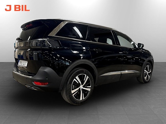 Peugeot 5008 4 of 5