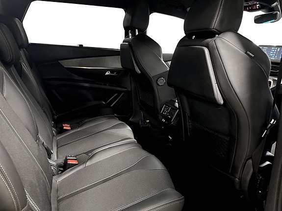 Peugeot 5008 17 of 20