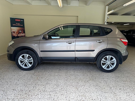 Nissan Qashqai 3 of 5