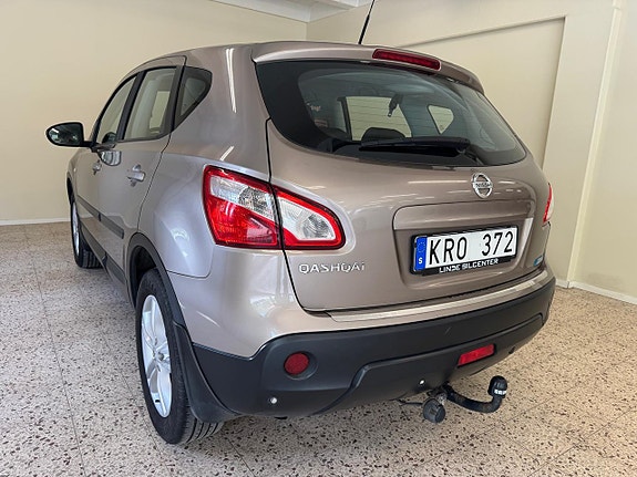 Nissan Qashqai 4 of 5