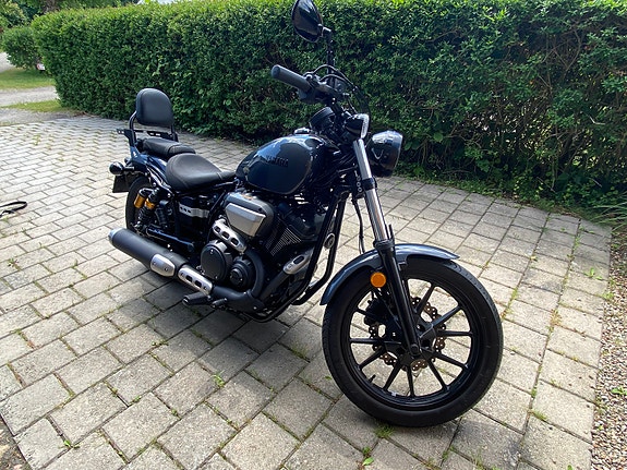 Yamaha XV950R 4 of 5