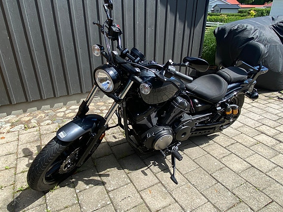 Yamaha XV950R 3 of 5