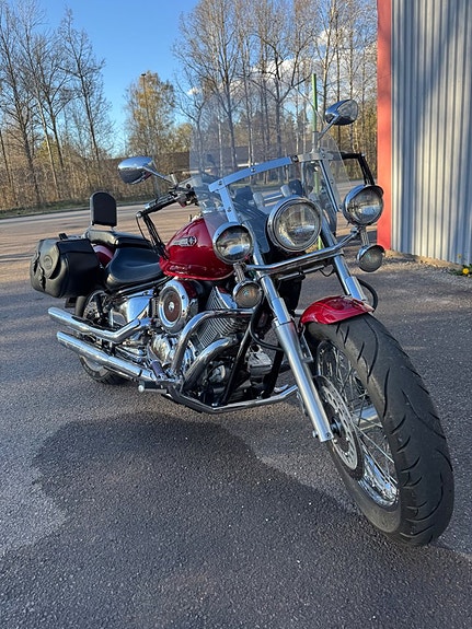Yamaha Drag Star XVS 1100 2 of 2