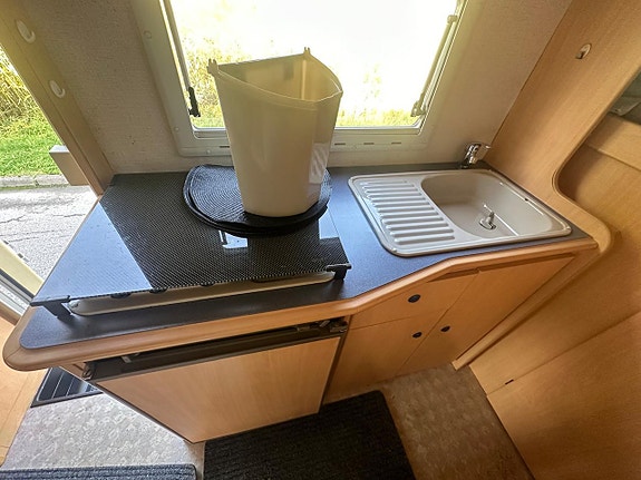 Ford Transit 7 of 11
