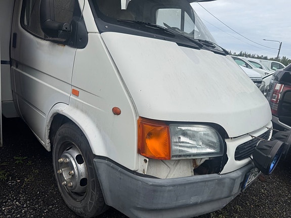 Ford Transit 13 of 13