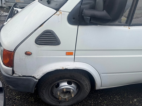 Ford Transit 12 of 13