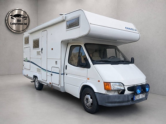 Ford Transit 2 of 5