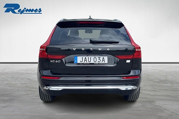 Volvo XC60 20 of 23