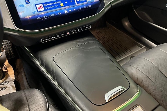 Mercedes-Benz E220 d 12 of 14