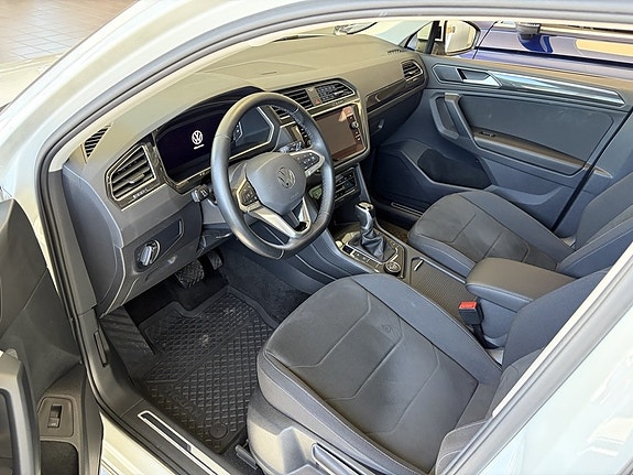 Volkswagen Tiguan 5 of 5