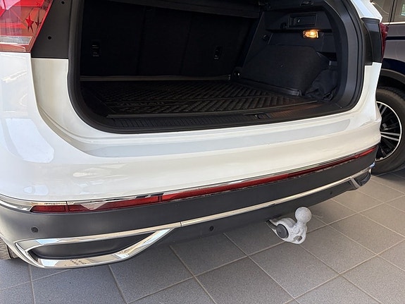 Volkswagen Tiguan 8 of 8