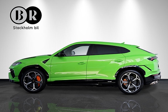 Lamborghini Urus 6 of 24