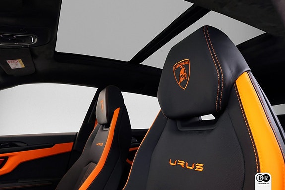 Lamborghini Urus 13 of 24