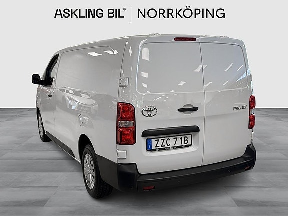 Toyota Proace 2 of 5